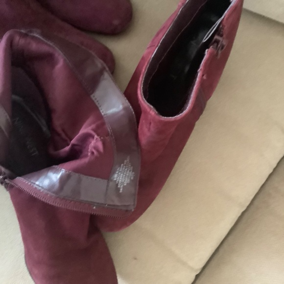 Boots - Picture 6 of 11